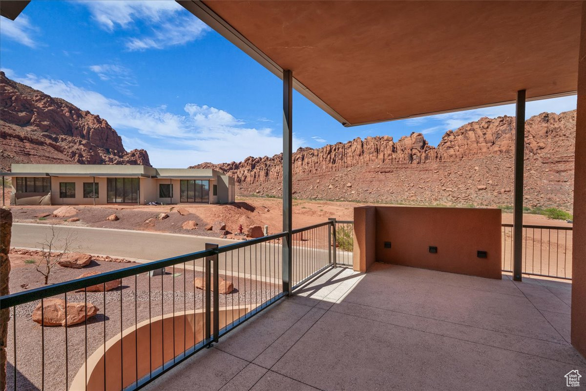 SENTIERRE PADRE CANYON PH 1B - Residential