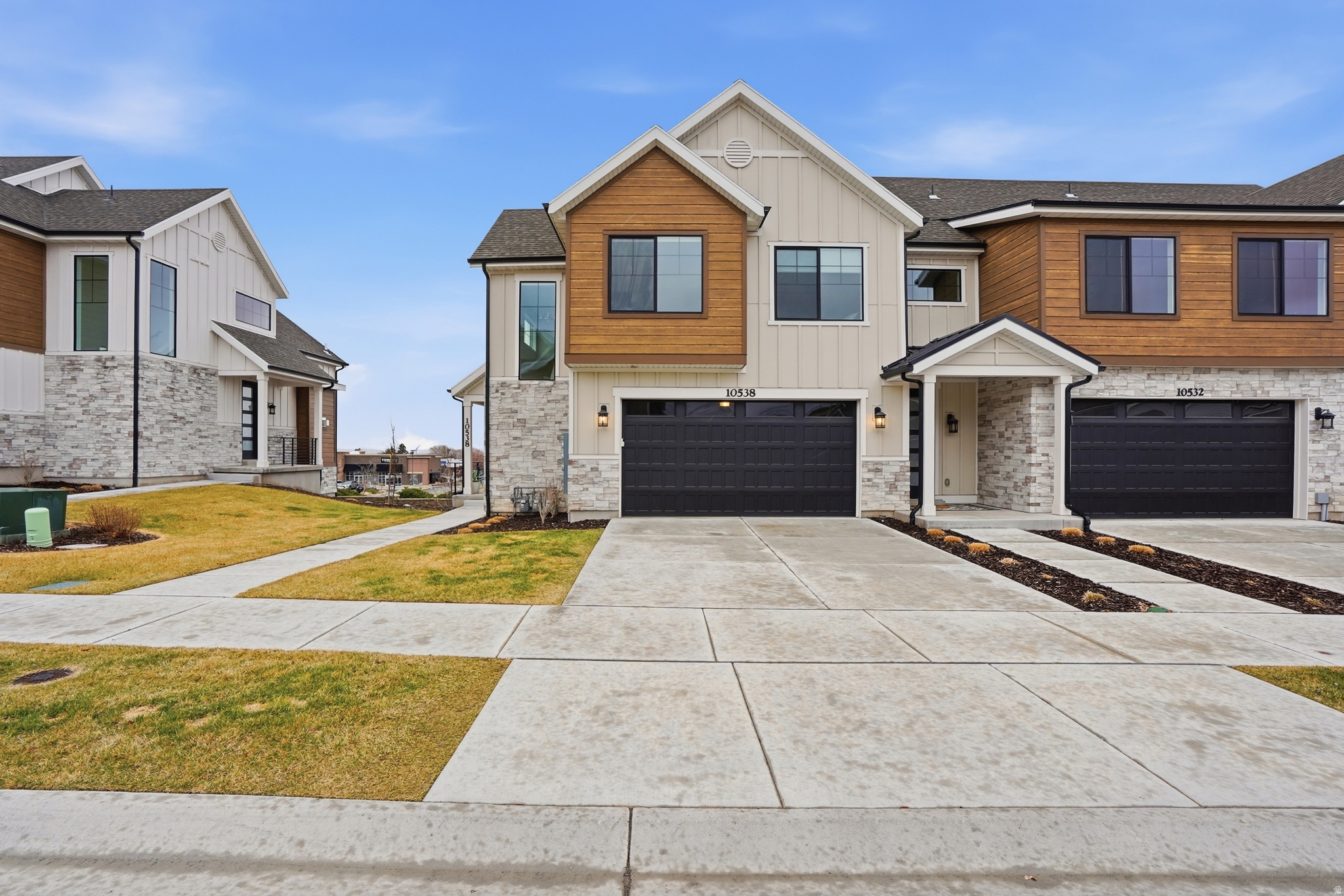 RIDGES - Residential