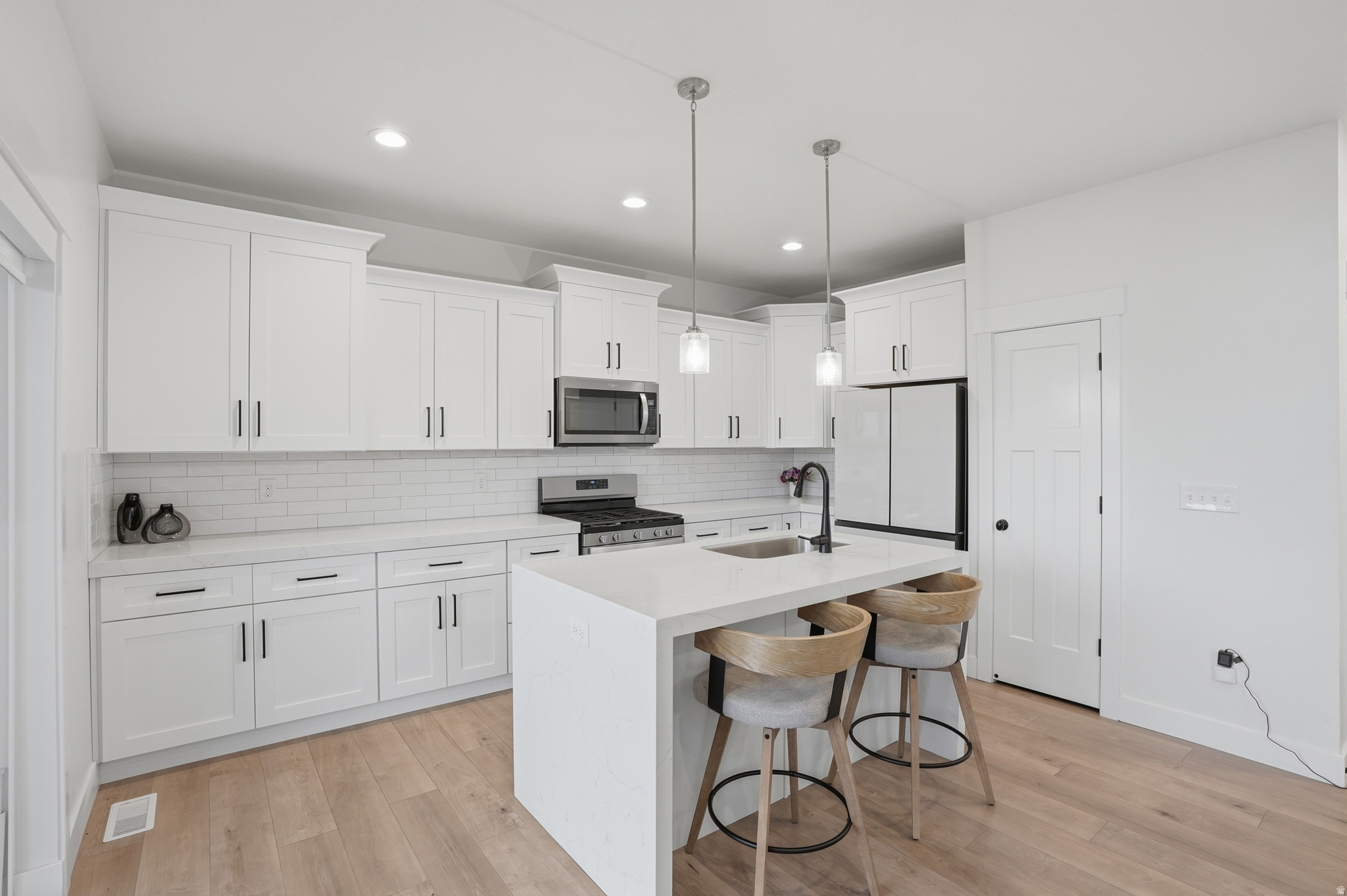 RIDGES - Residential