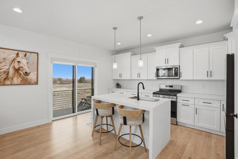 Tiny photo for 10538 S BAY DR, Sandy, UT 84092 (MLS # 2141632)