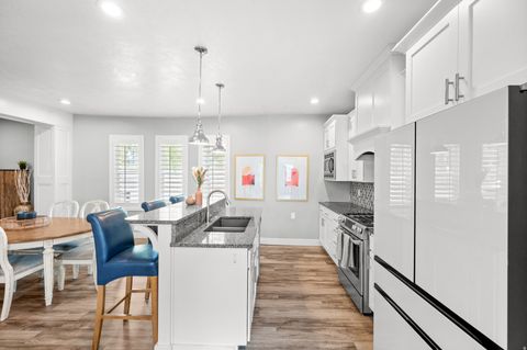 Tiny photo for 382 E 7TH AVE N, Salt Lake City, UT 84103 (MLS # 2148727)