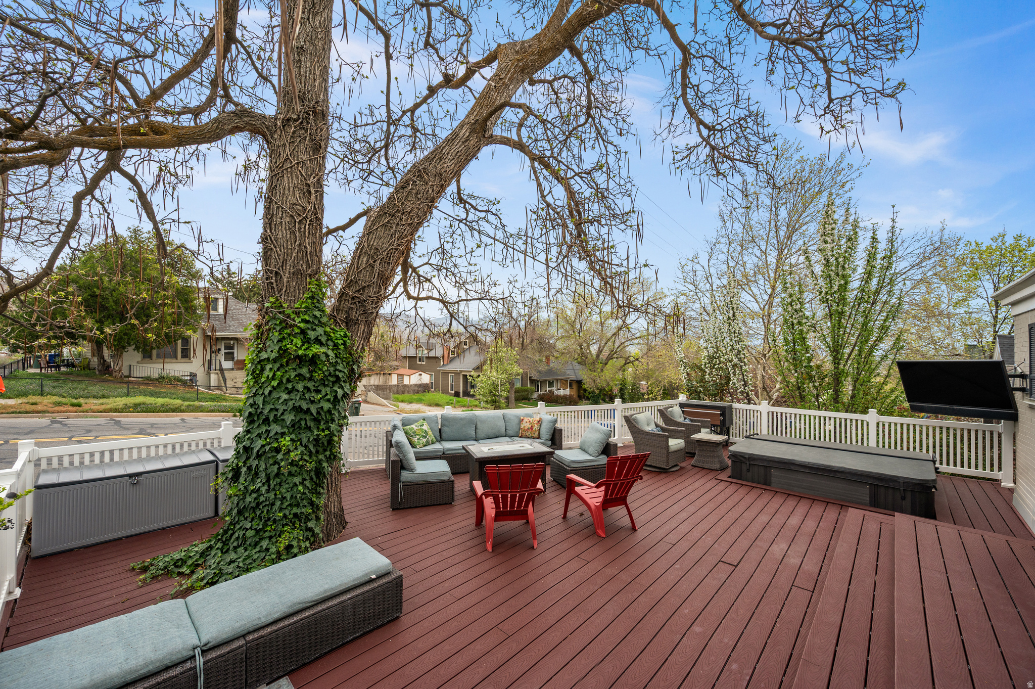 AVENUES - Residential