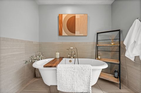 Tiny photo for 382 E 7TH AVE N, Salt Lake City, UT 84103 (MLS # 2148727)