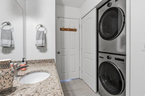 Tiny photo for 2424 E 4430 S, Holladay, UT 84124 (MLS # 2179608)