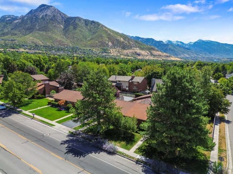 Tiny photo for 2424 E 4430 S, Holladay, UT 84124 (MLS # 2179608)