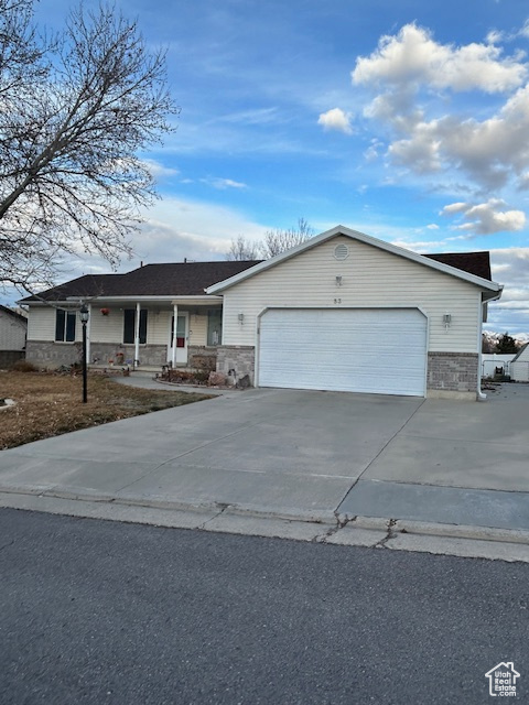 53 S Deseret Cir, Grantsville, Utah image 2