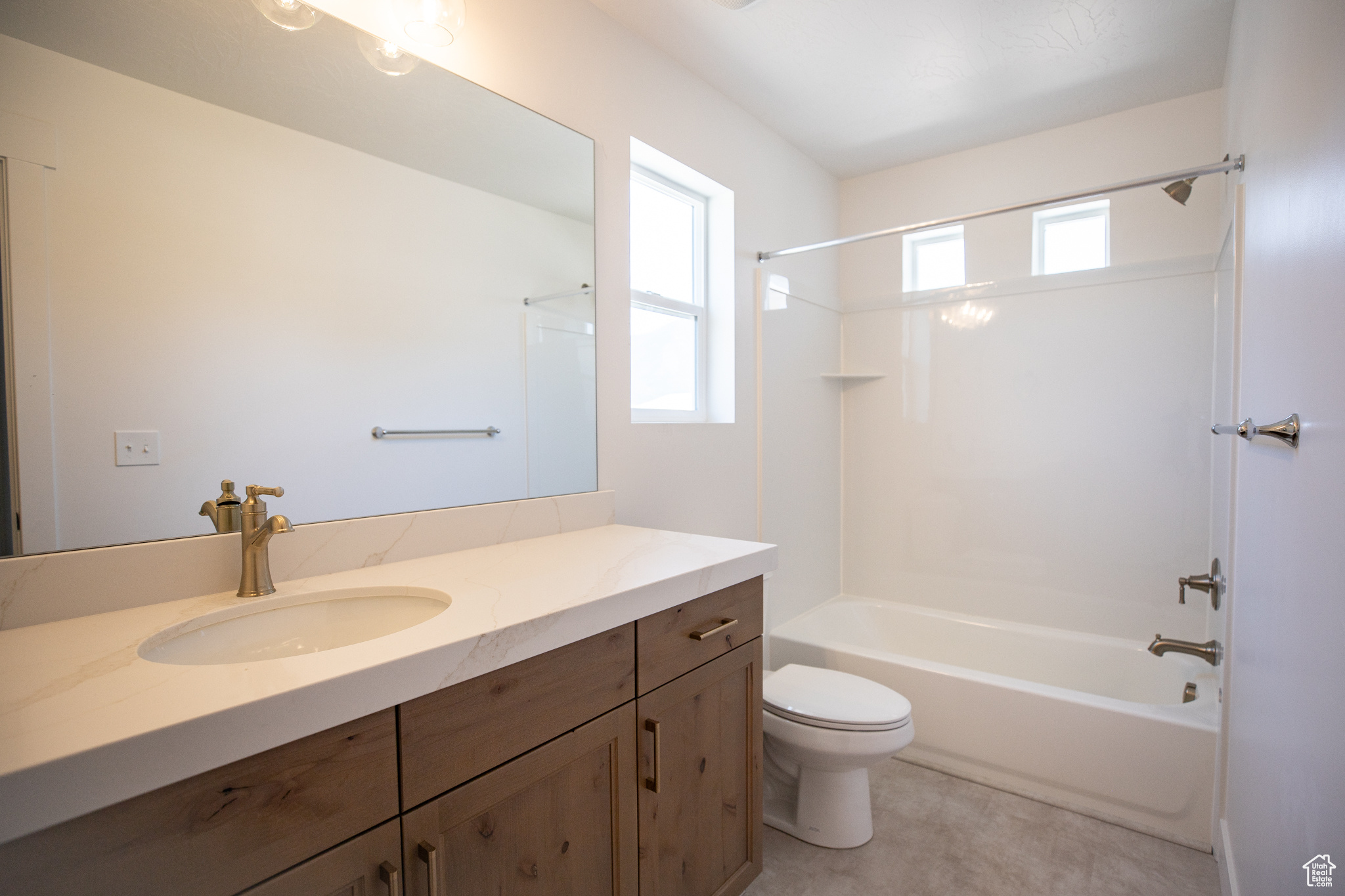 SALEM FIELDS - Residential