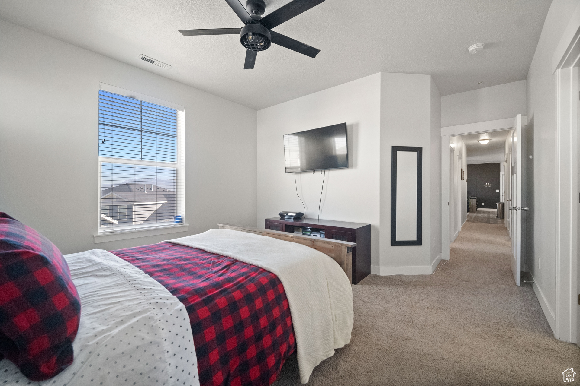 EAGLE VIEW - Residential