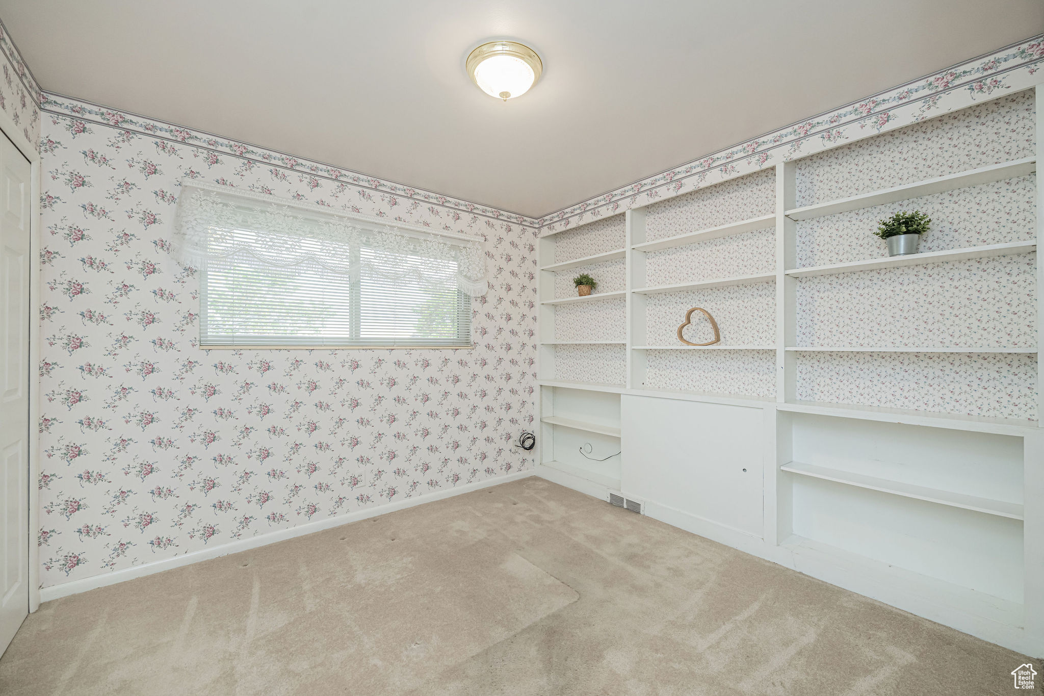 ENSIGN DOWNS PLAT D - Residential