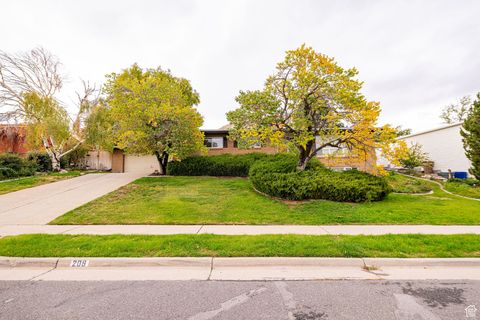 Tiny photo for 209 E DORCHESTER DR N, Salt Lake City, UT 84103 (MLS # 2118813)