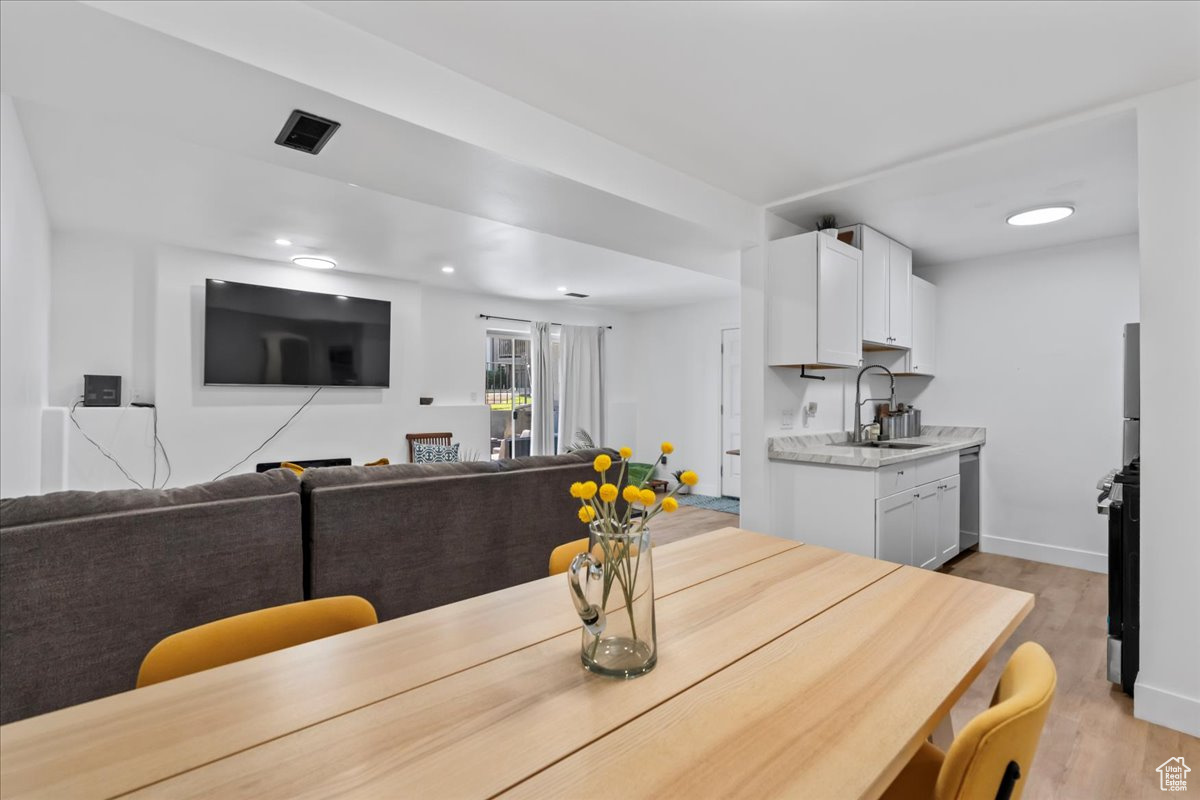 WILLOWBROOK - Residential