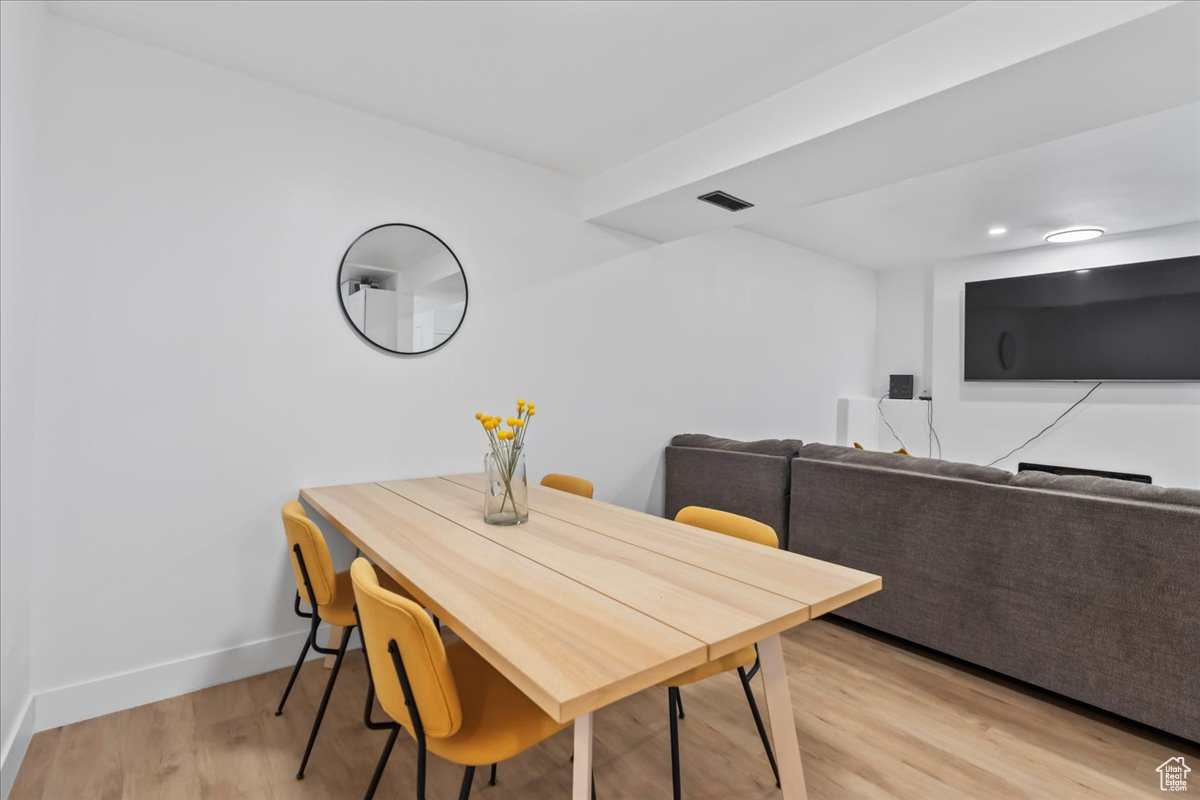 WILLOWBROOK - Residential