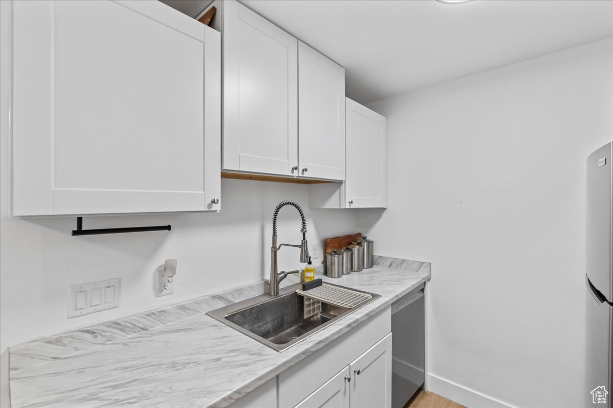 WILLOWBROOK - Residential