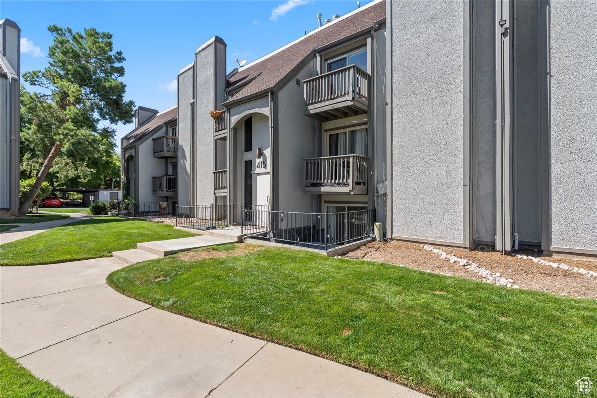 WILLOWBROOK - Residential