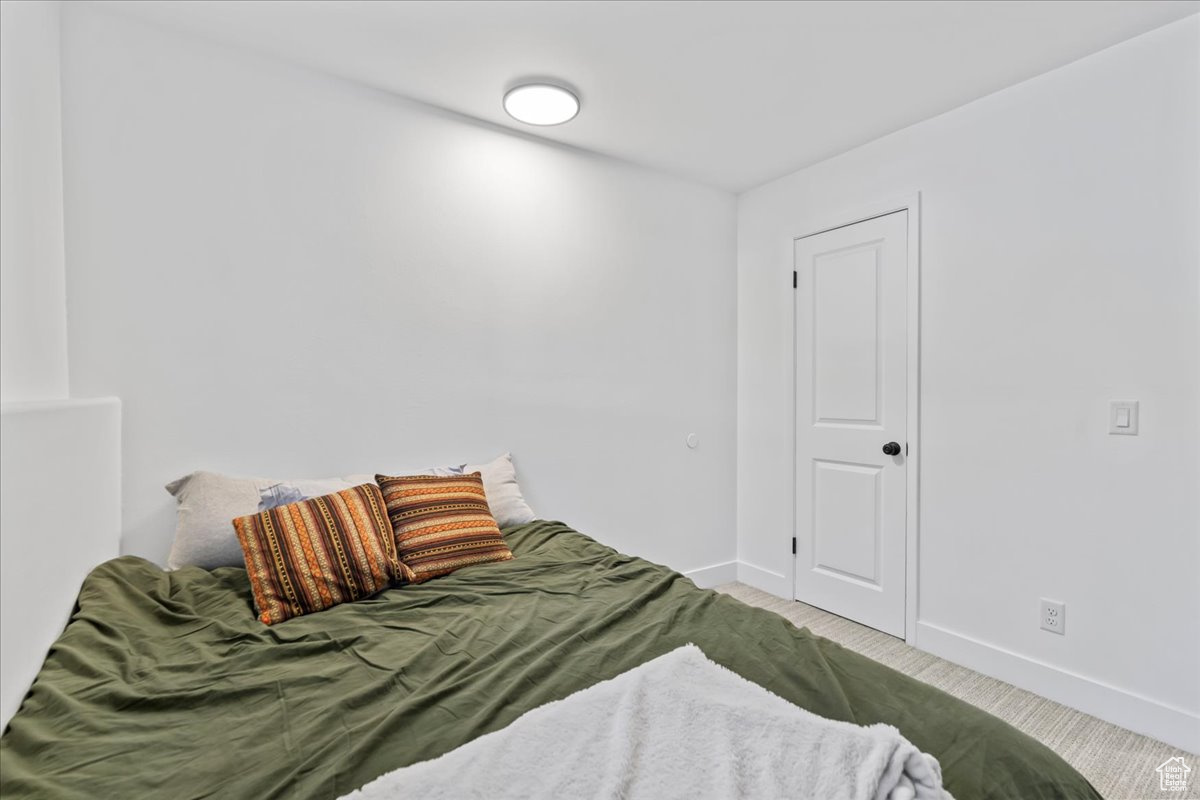 WILLOWBROOK - Residential