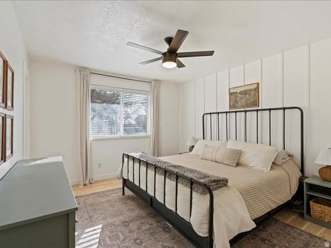 Tiny photo for 943 W 60 N, Layton, UT 84041 (MLS # 2124898)