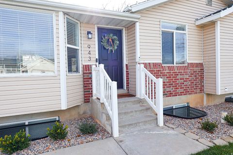 Tiny photo for 943 W 60 N, Layton, UT 84041 (MLS # 2124898)