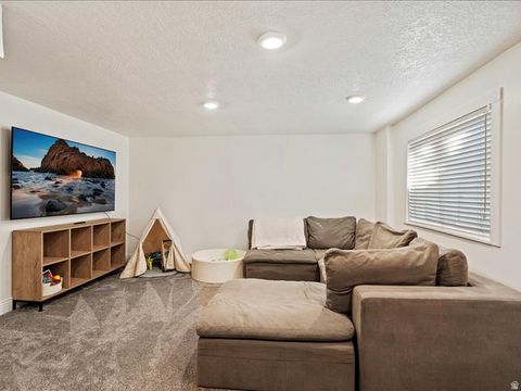 Tiny photo for 943 W 60 N, Layton, UT 84041 (MLS # 2124898)