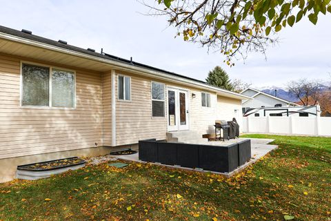 Tiny photo for 943 W 60 N, Layton, UT 84041 (MLS # 2124898)