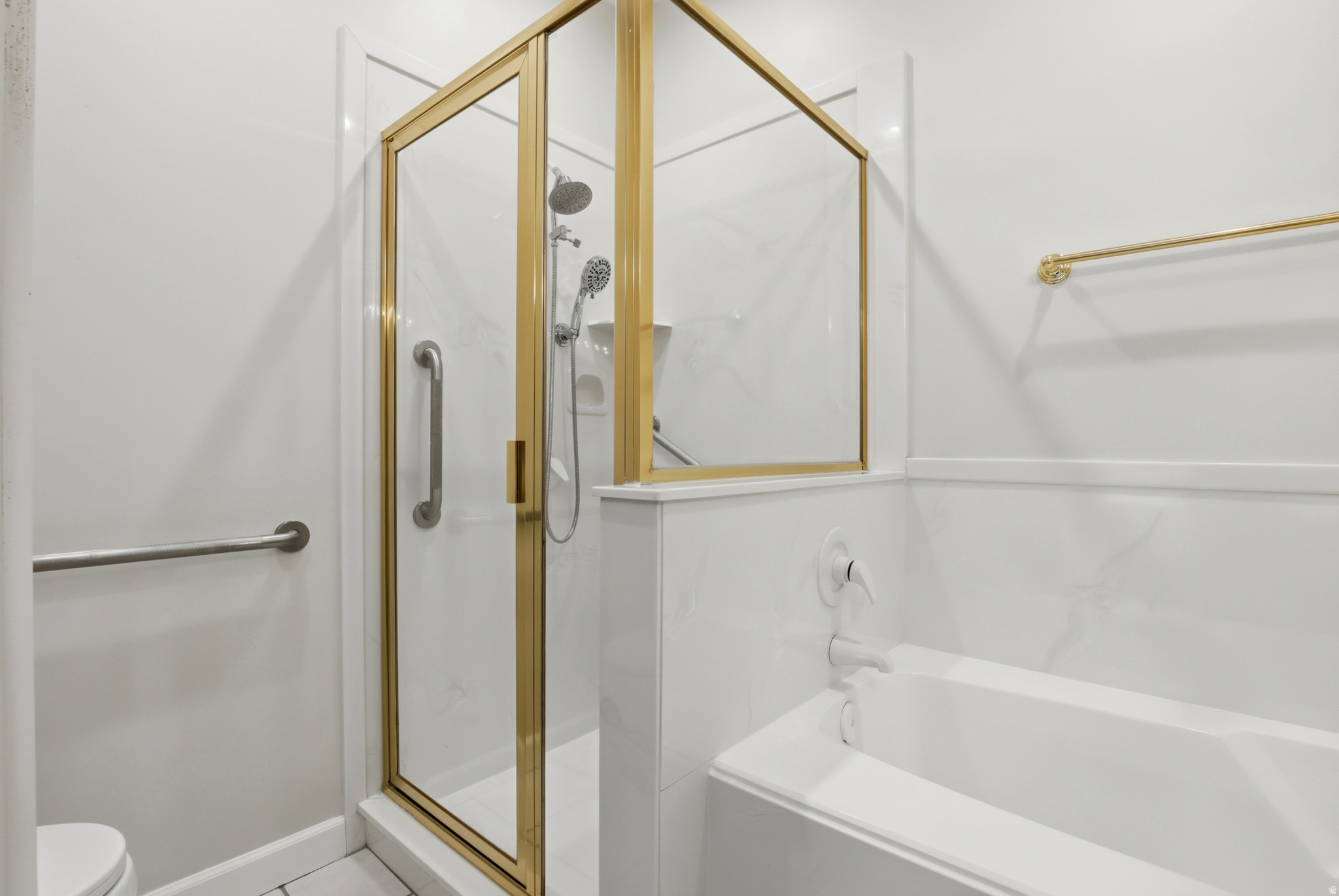 HOMESTEAD VILLAGE - Residential