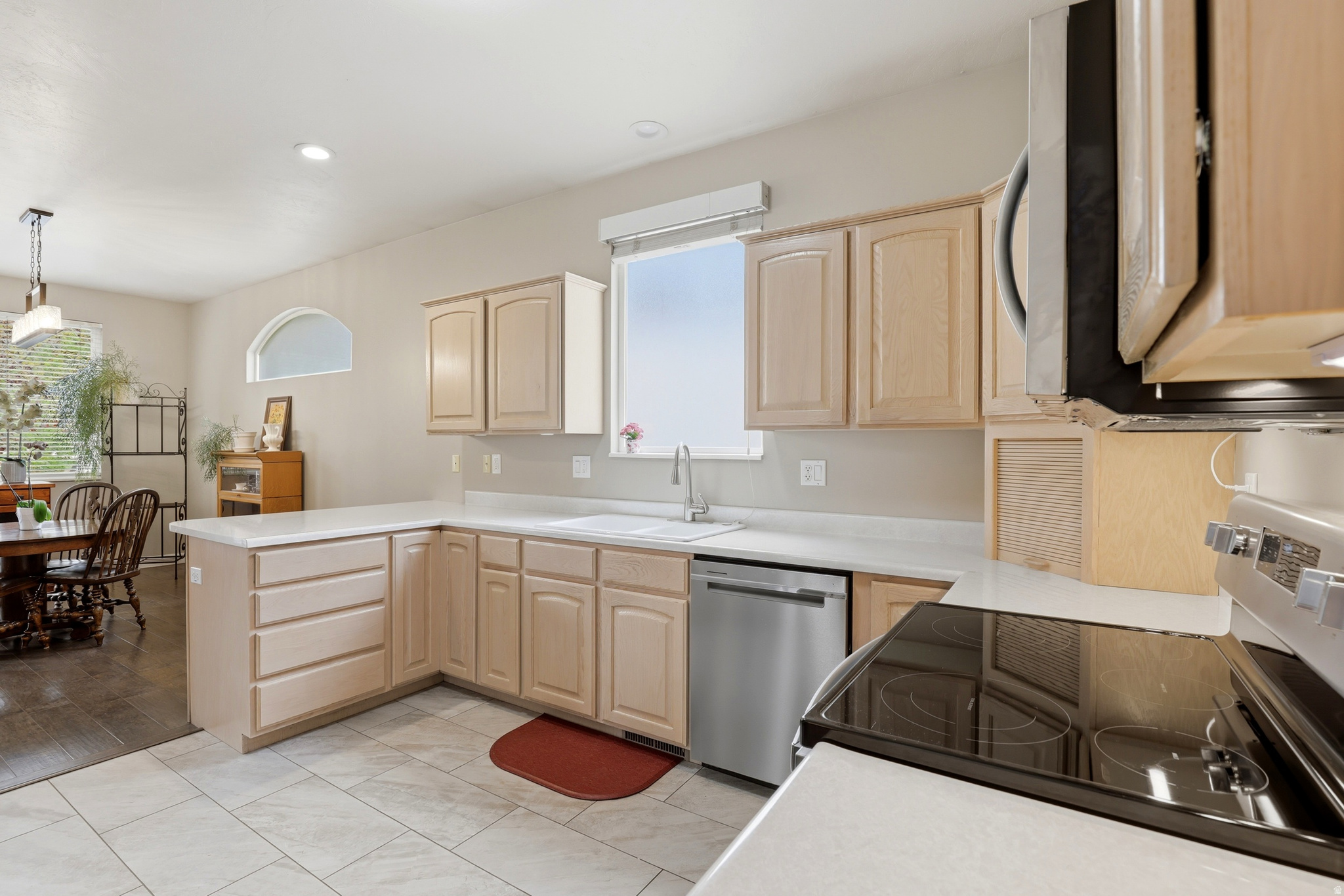 HOMESTEAD VILLAGE - Residential