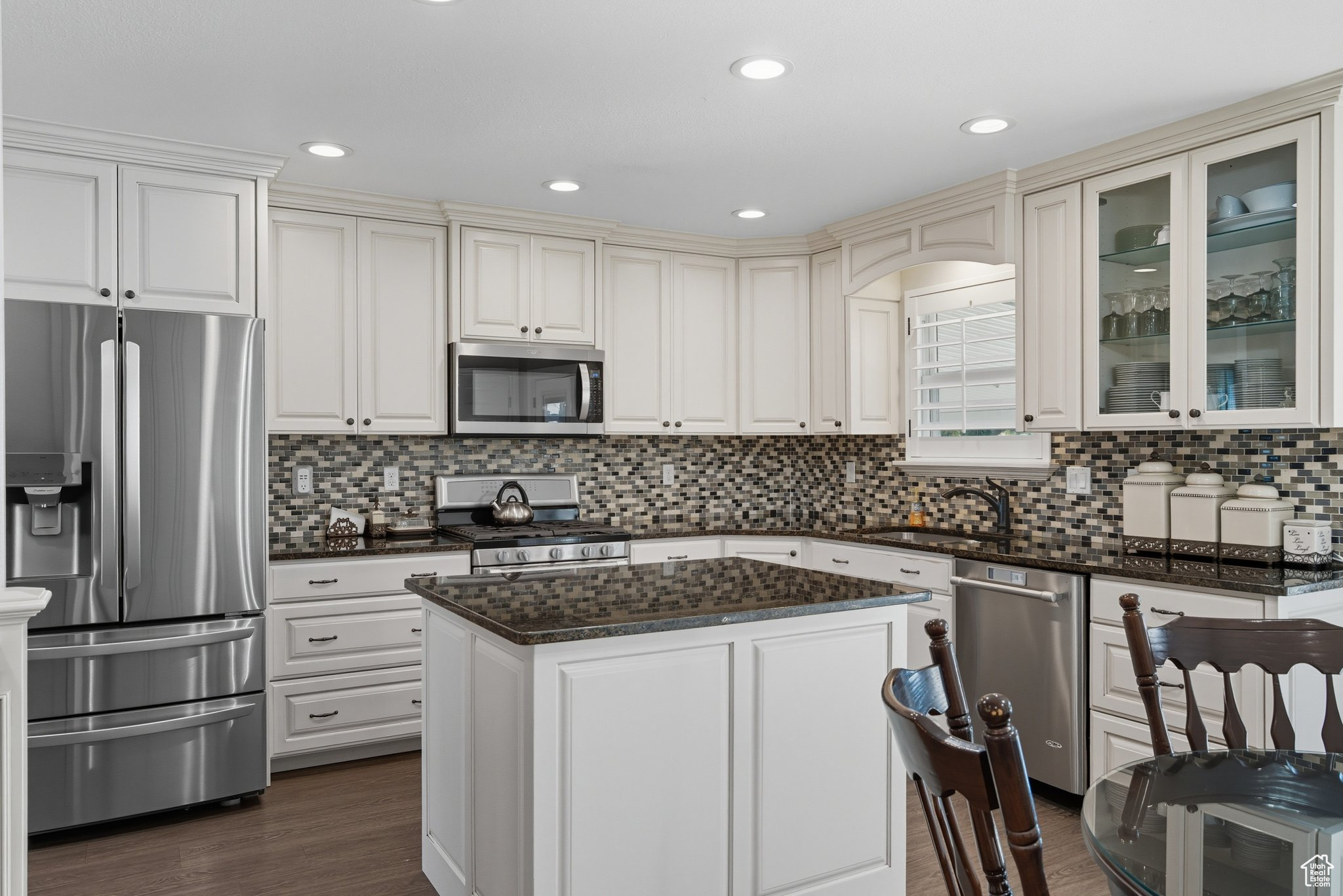 CLOVERDALE HEIGHTS - Residential