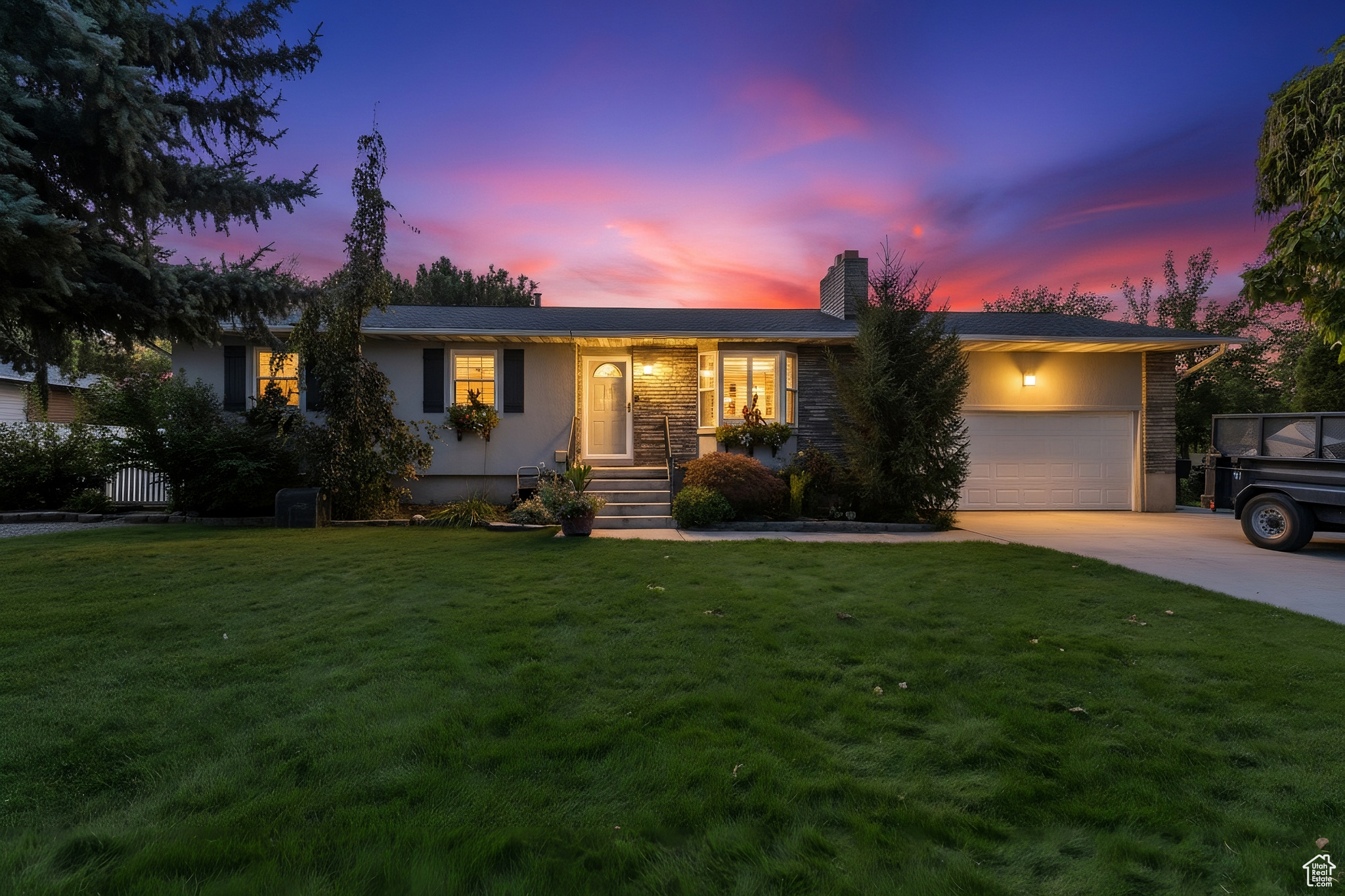 CLOVERDALE HEIGHTS - Residential