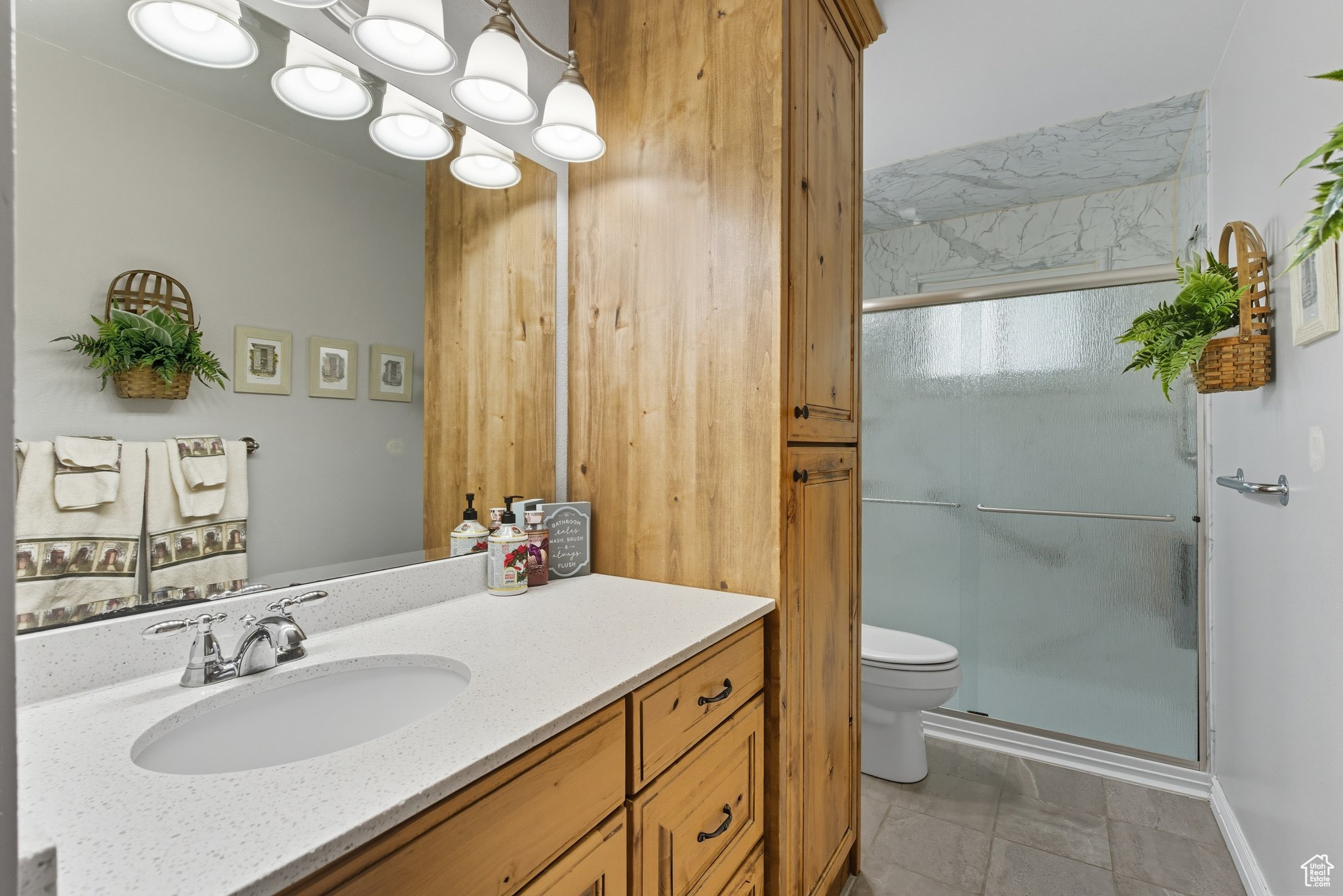 CLOVERDALE HEIGHTS - Residential