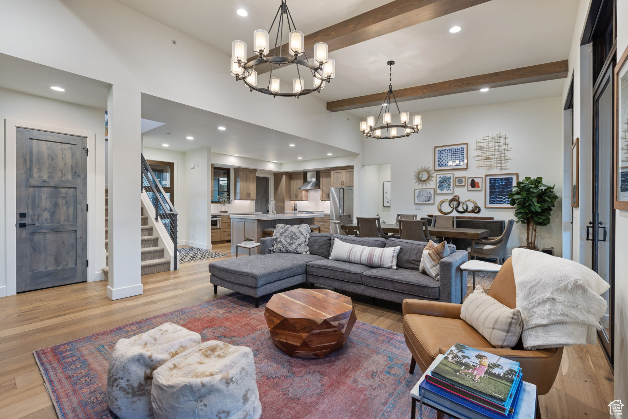 6784 GOLDEN BEAR LOOP W