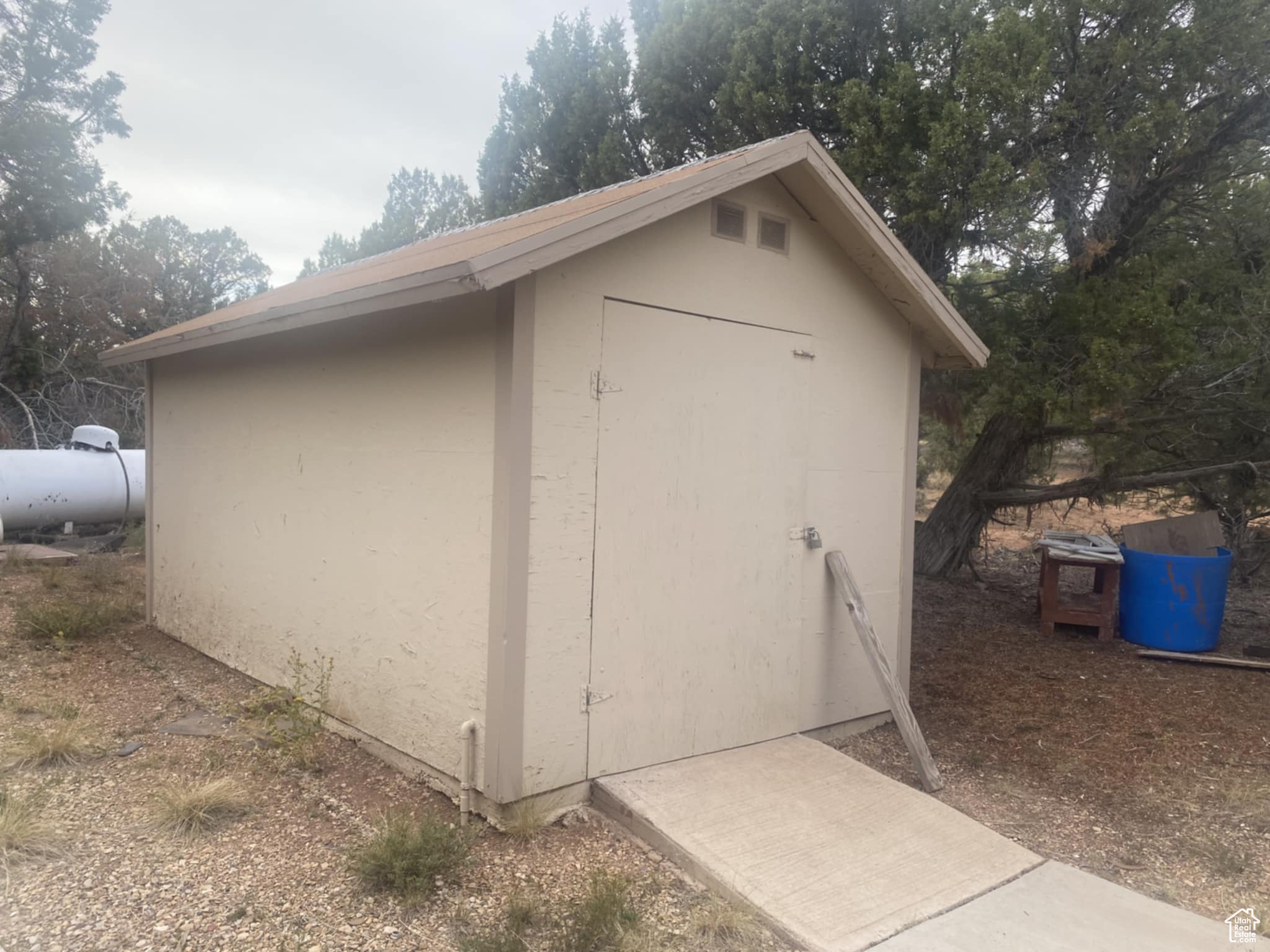 BANDANNA RANCH - Residential
