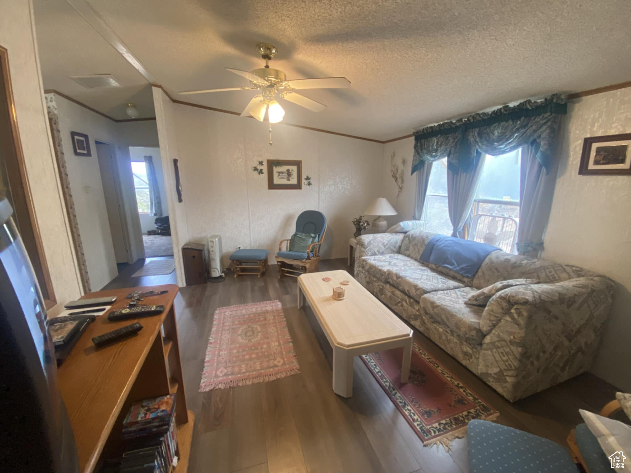 BANDANNA RANCH - Residential