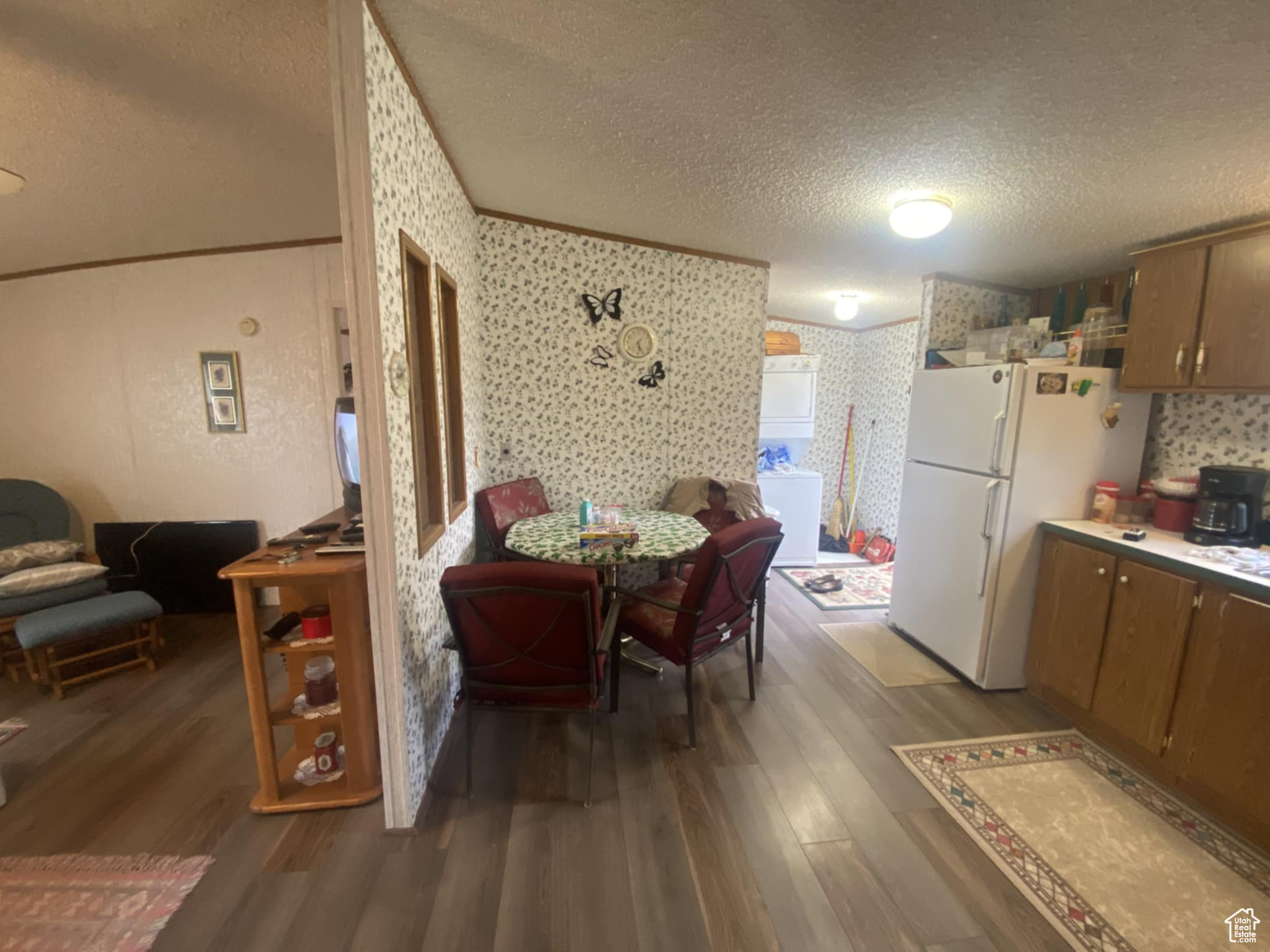 BANDANNA RANCH - Residential