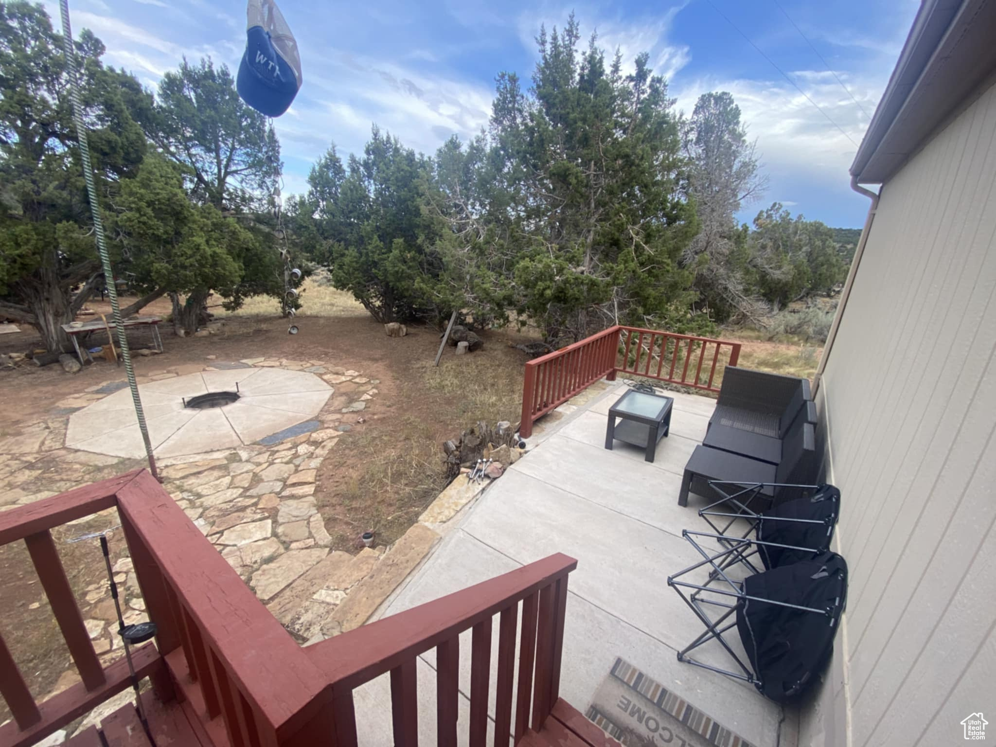 BANDANNA RANCH - Residential