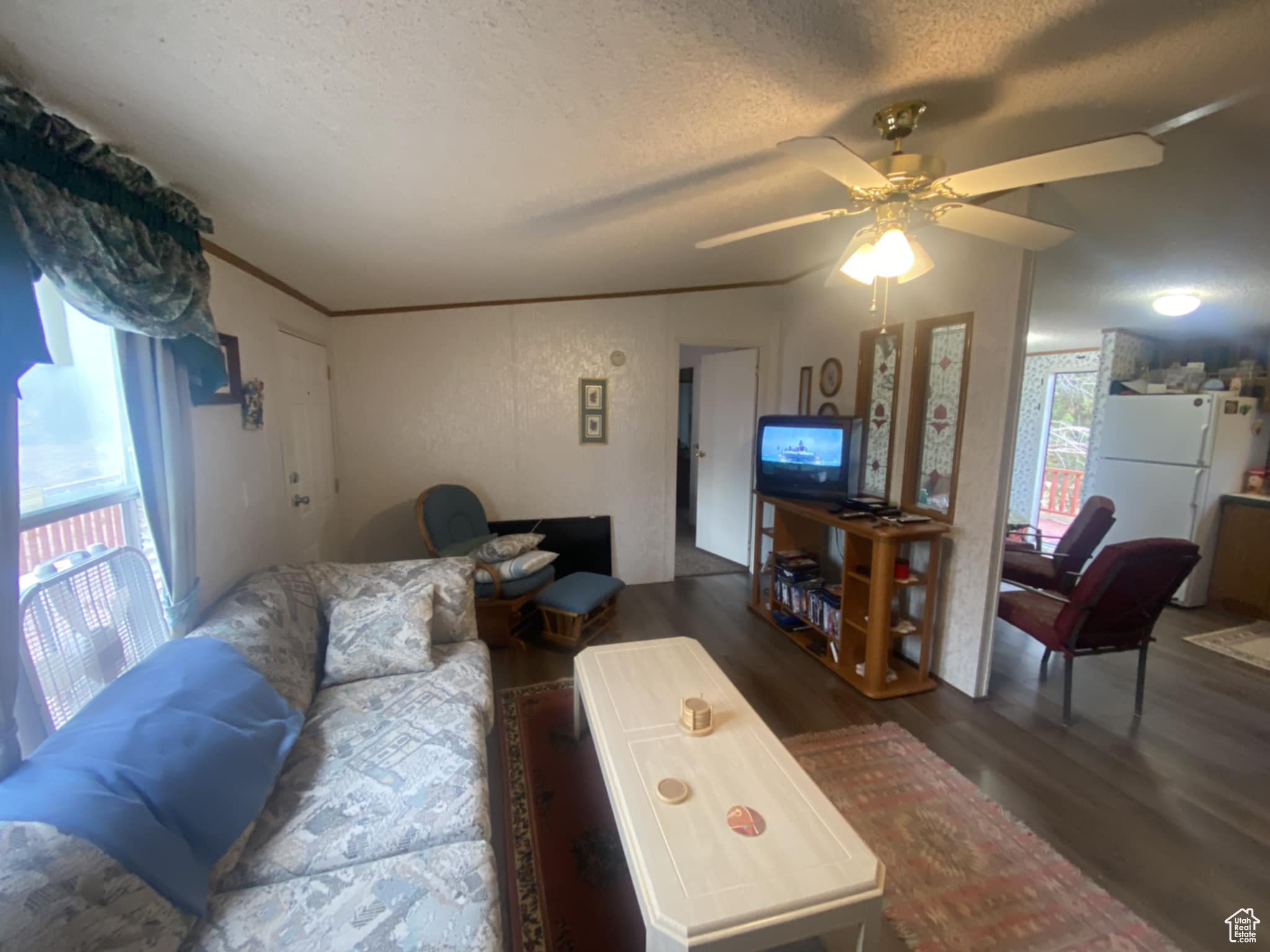 BANDANNA RANCH - Residential