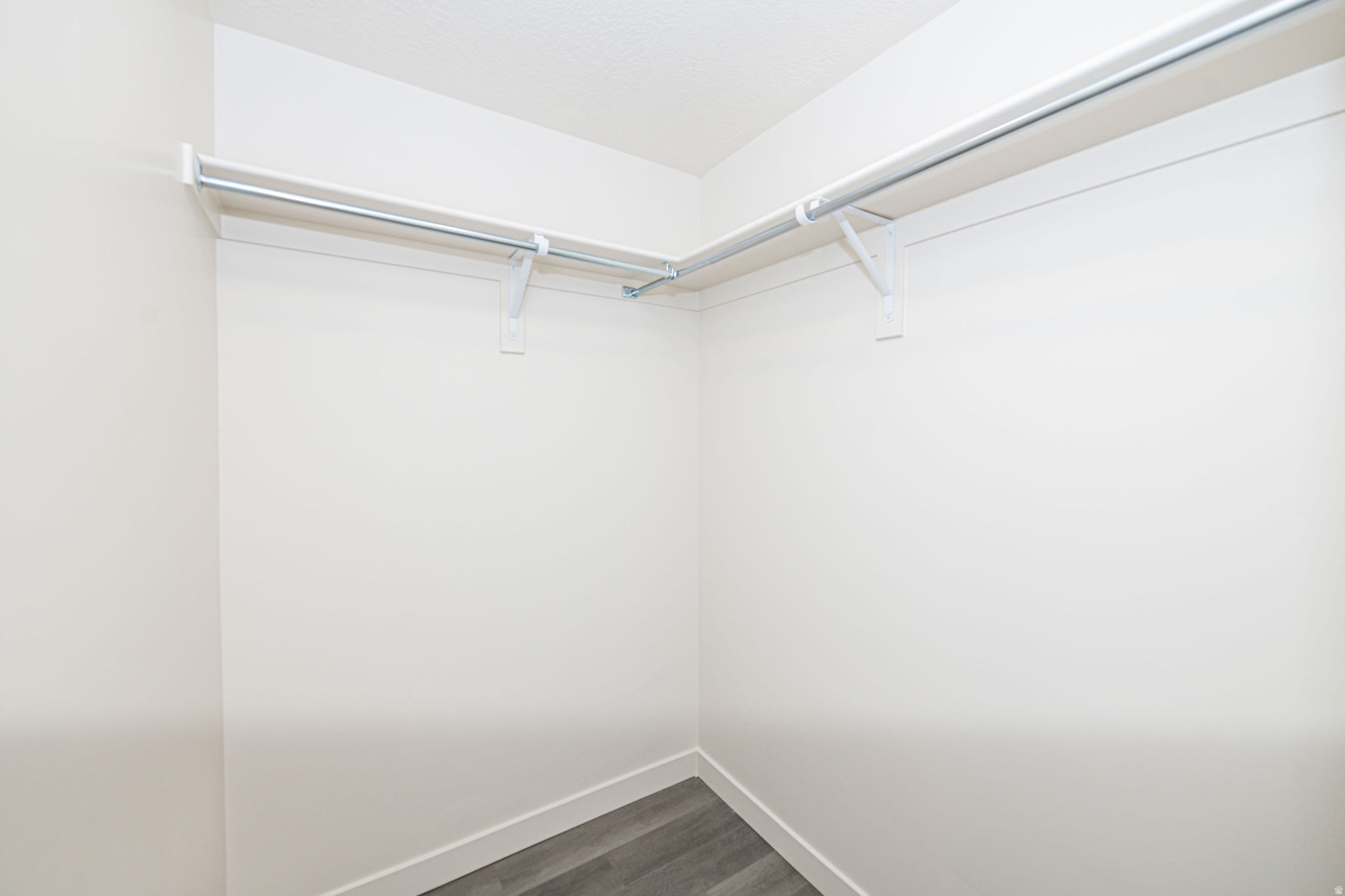 THE MORRELLI @ MEADOWBROOK - Residential