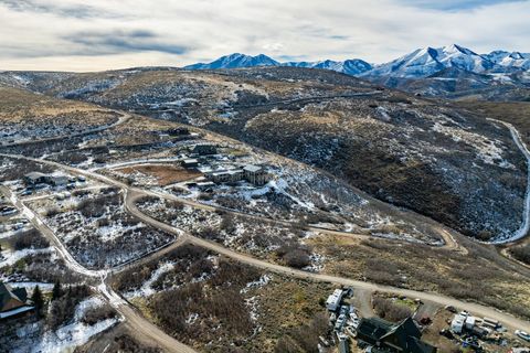 Tiny photo for 16080 S STEP VIEW LN, Herriman, UT 84096 (MLS # 2127547)