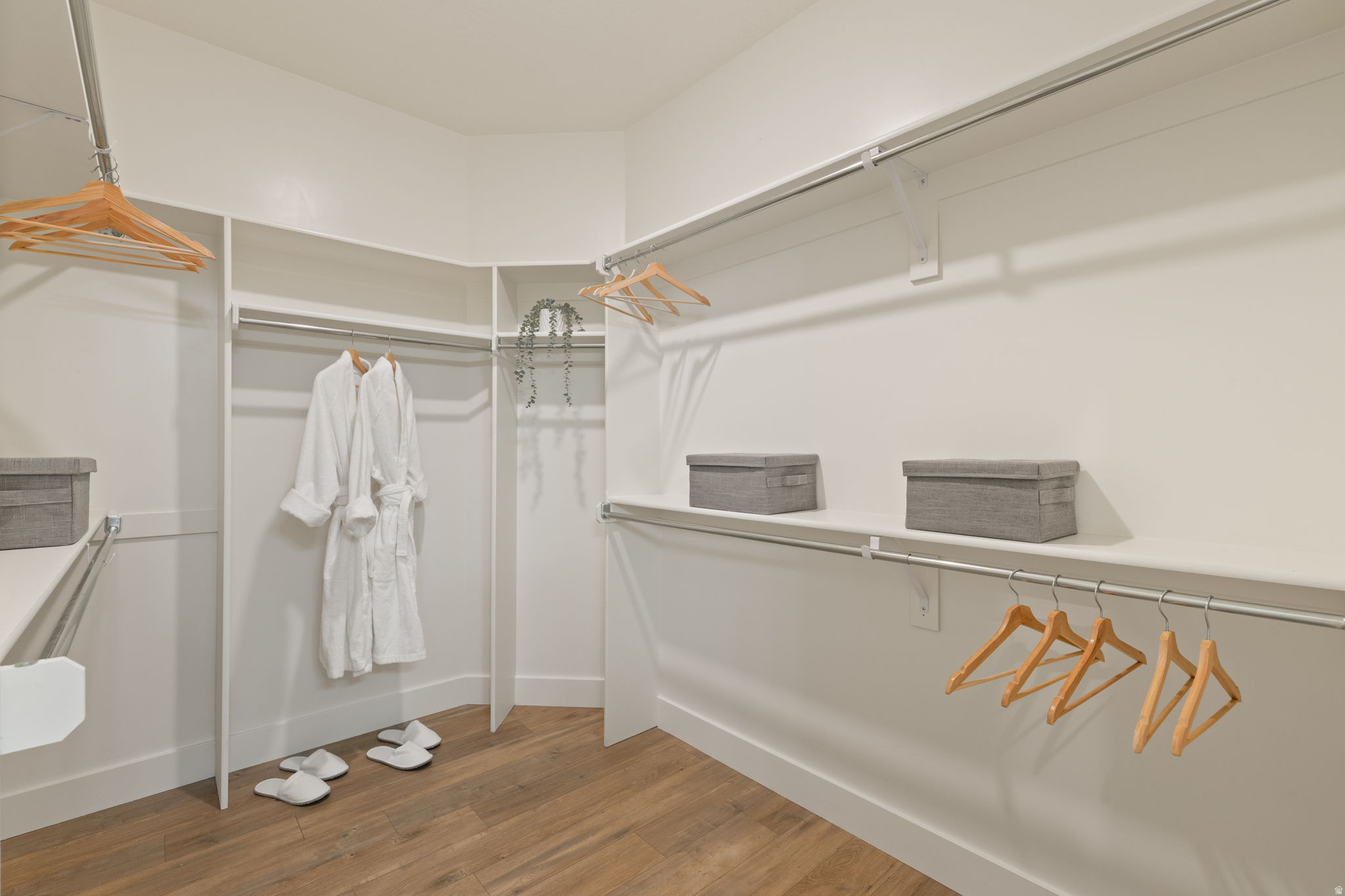 JORDAN - Residential