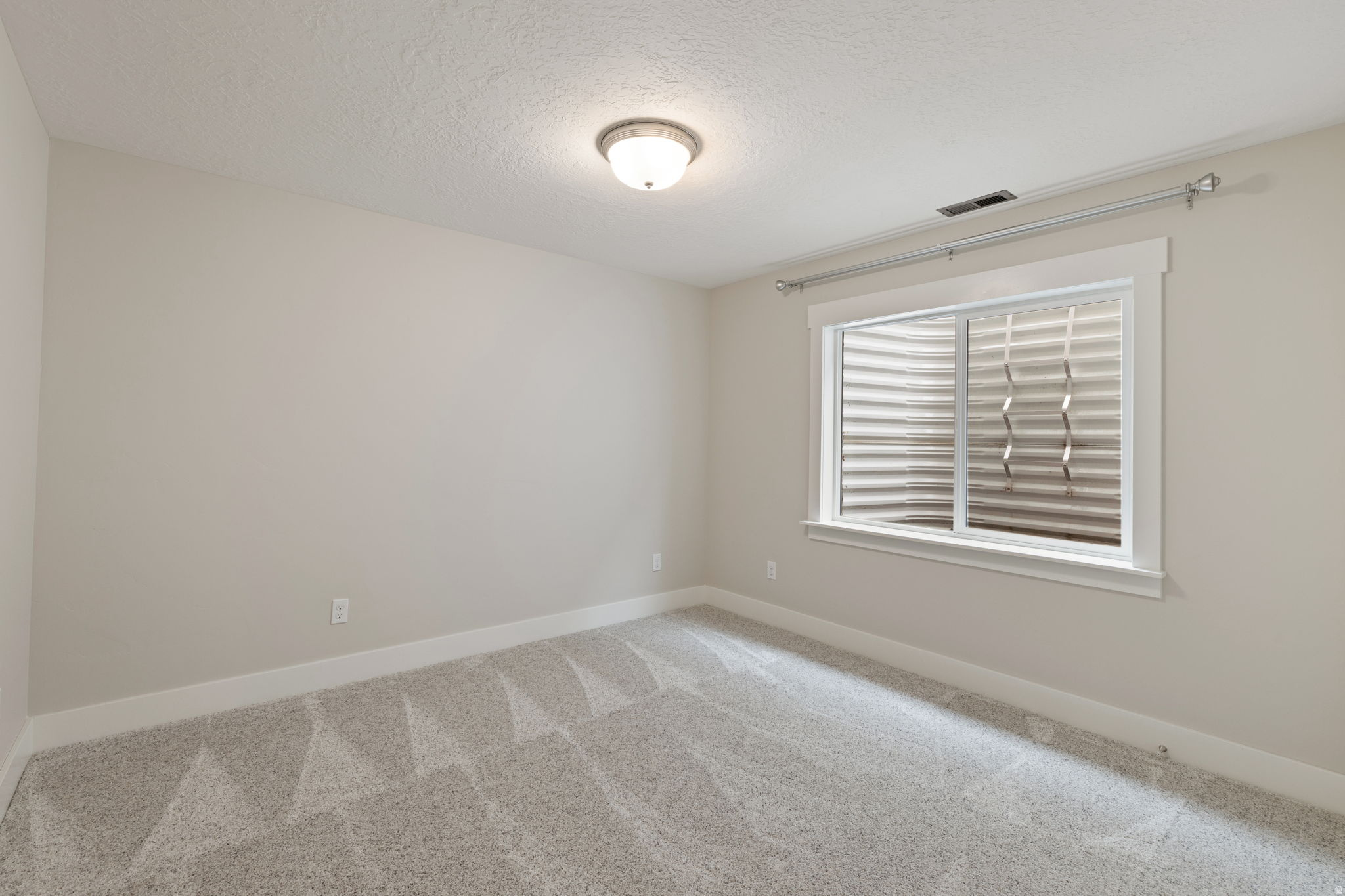 JORDAN - Residential