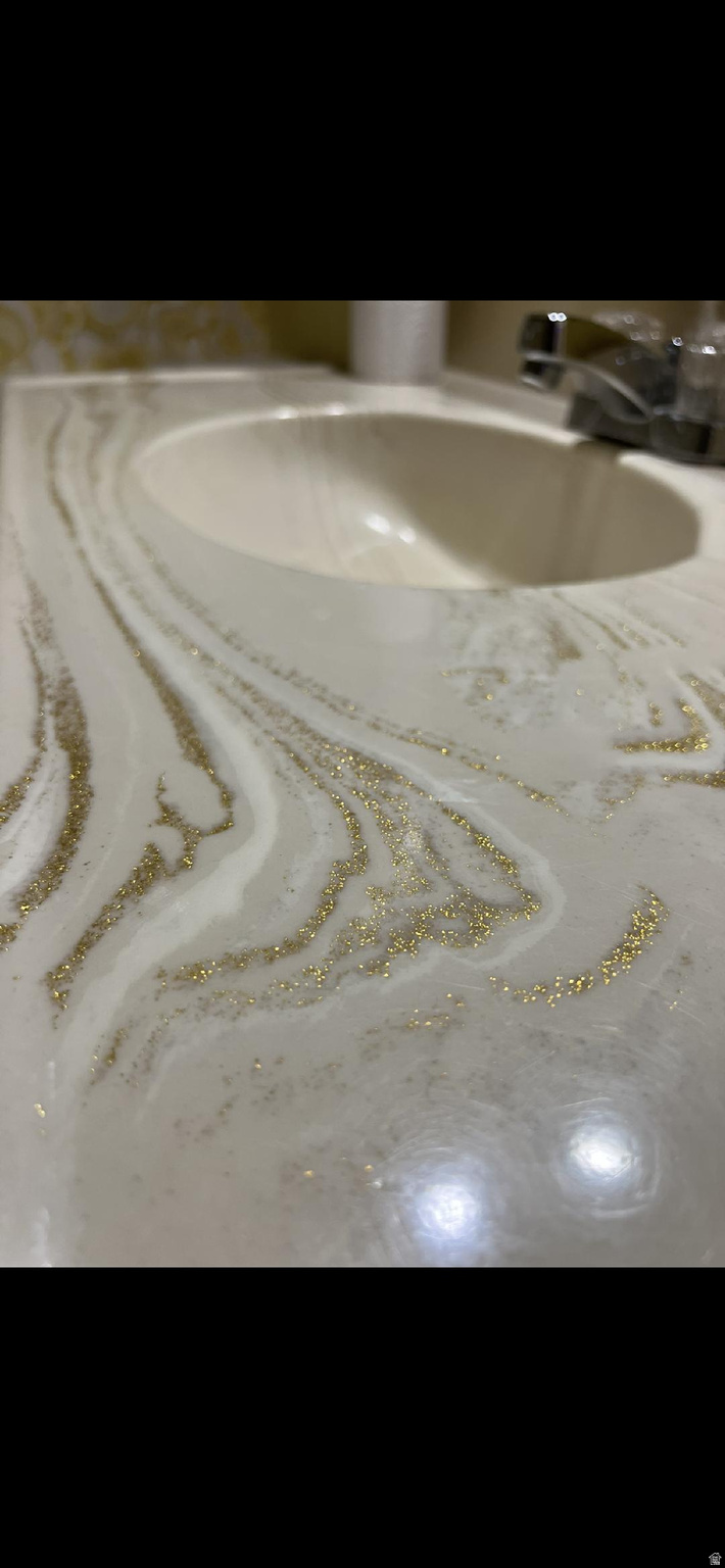 EMERALD HILLS CONDOS - Residential