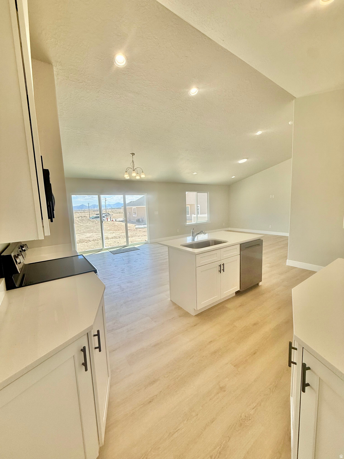 EAGLE POINT - Residential