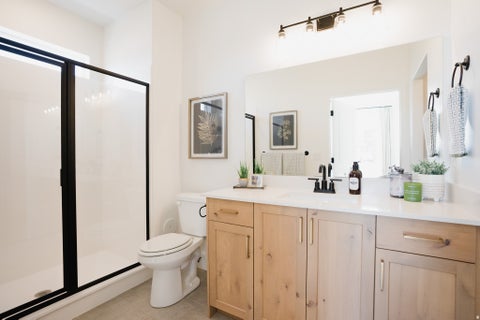 Tiny photo for 253 E VOLUNTEER DR #8-204, Spanish Fork, UT 84660 (MLS # 2163546)