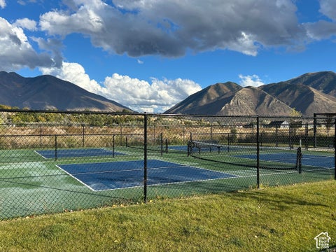 Tiny photo for 253 E VOLUNTEER DR #8-204, Spanish Fork, UT 84660 (MLS # 2163546)