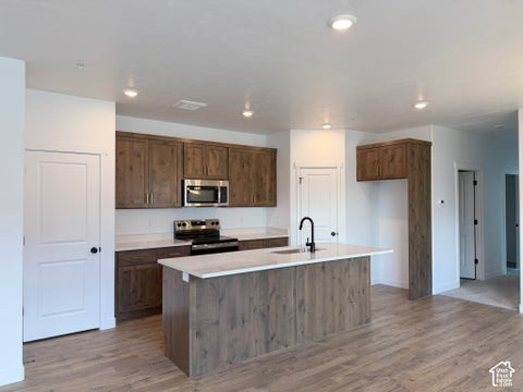 Tiny photo for 253 E VOLUNTEER DR #8-204, Spanish Fork, UT 84660 (MLS # 2163546)