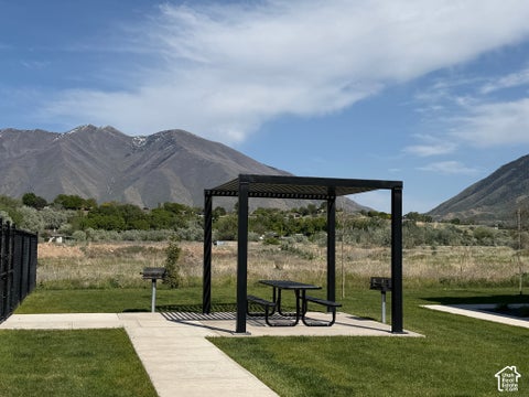 Tiny photo for 253 E VOLUNTEER DR #8-204, Spanish Fork, UT 84660 (MLS # 2163546)