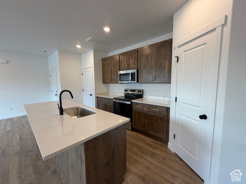 Tiny photo for 253 E VOLUNTEER DR #8-204, Spanish Fork, UT 84660 (MLS # 2163546)