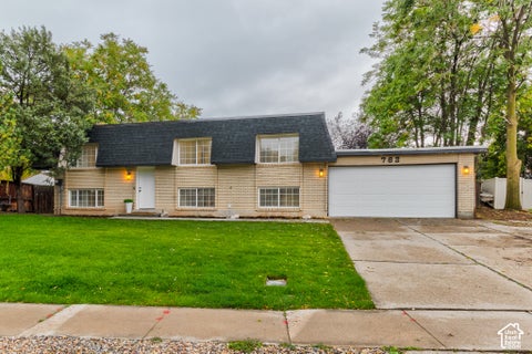 Photo of 762 KIRK ST, Layton, UT 84041 (MLS # 2190970)