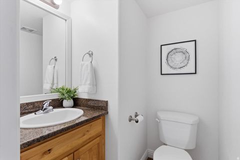 Tiny photo for 1396 E 380 N, Lehi, UT 84043 (MLS # 2154265)