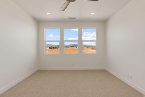 Tiny photo for 2433 PATRICIA DR, Santa Clara, UT 84765 (MLS # 2143932)