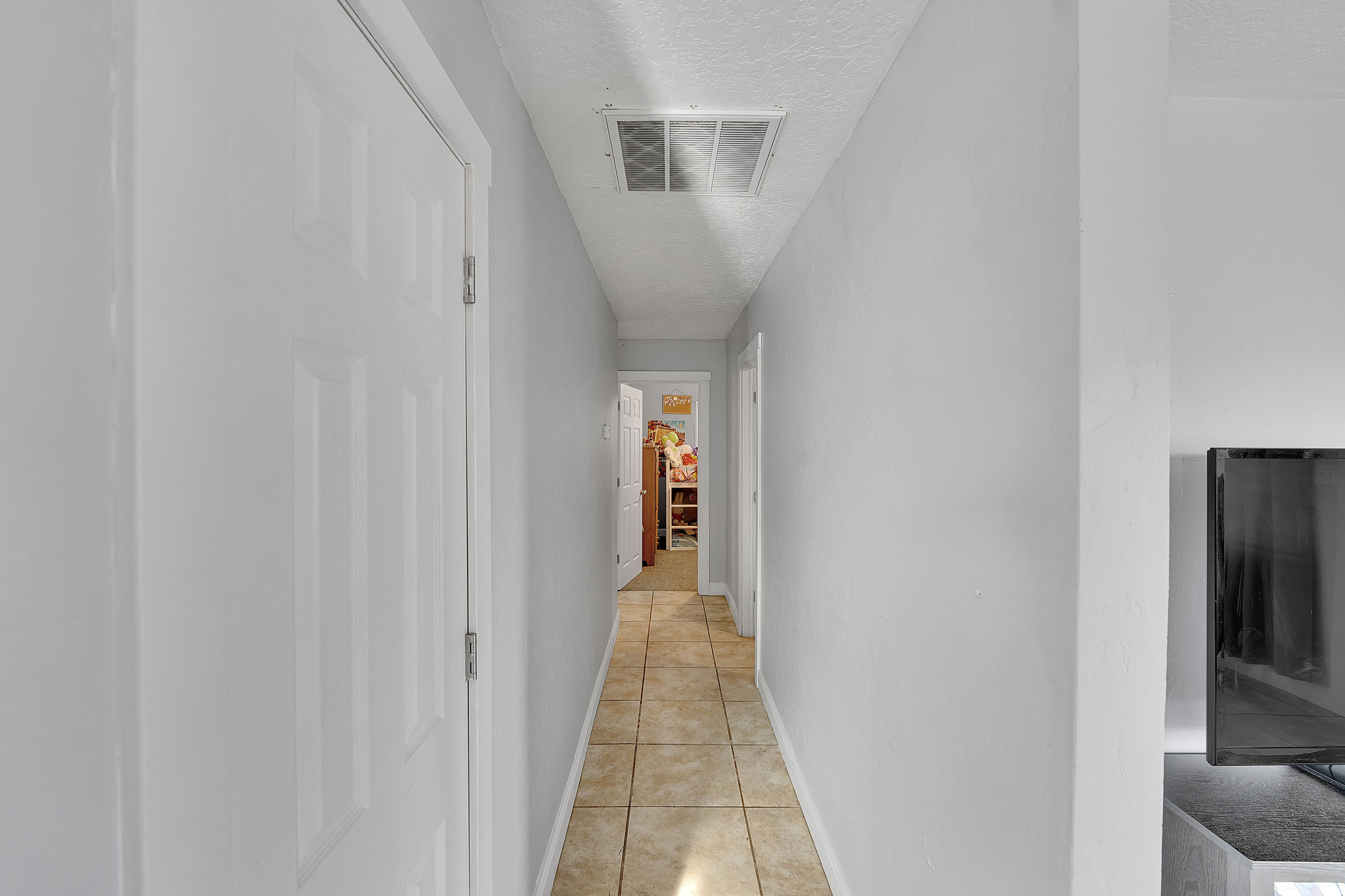 HOFFMAN HEIGHTS #13 - Residential