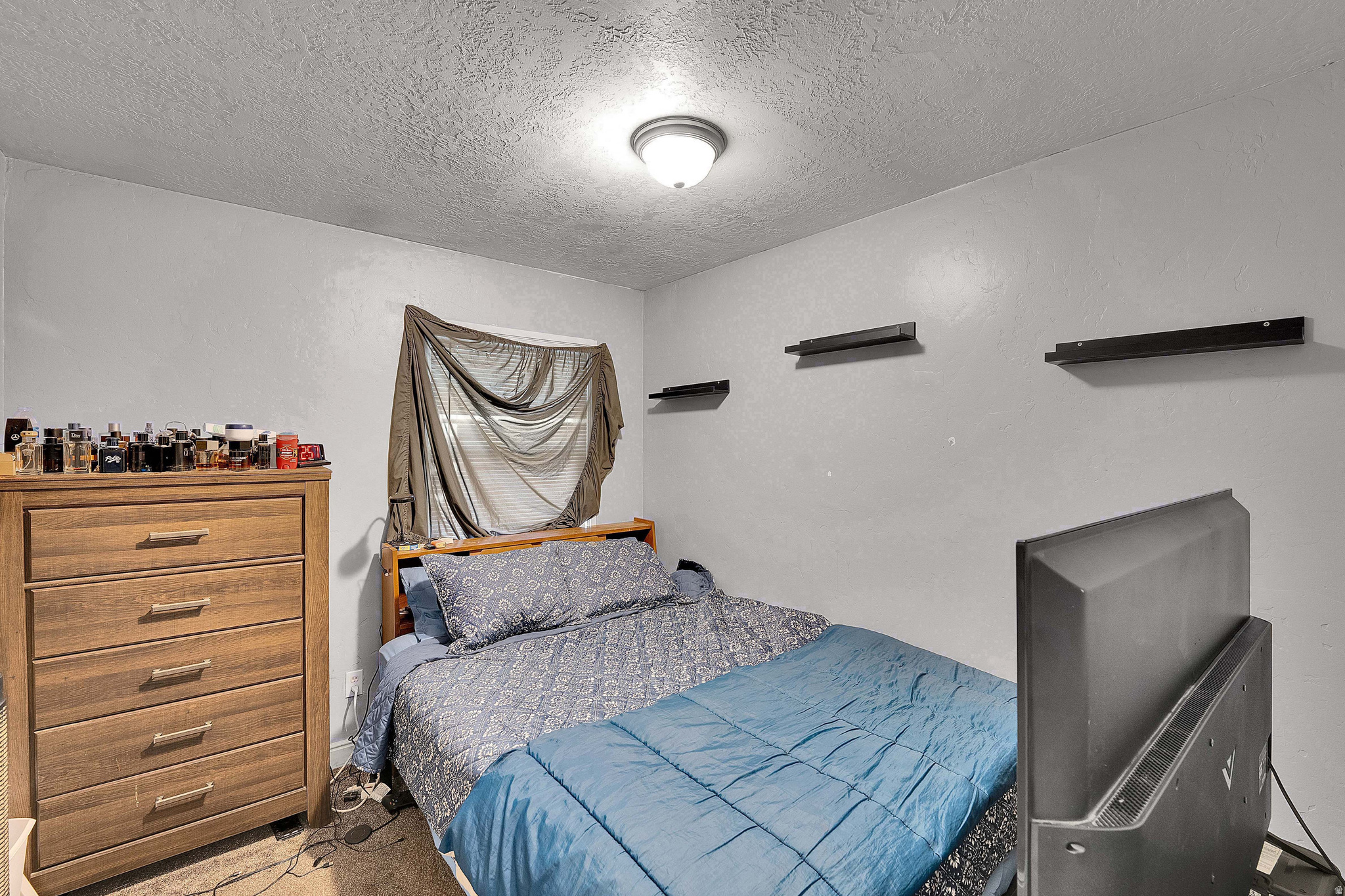 HOFFMAN HEIGHTS #13 - Residential